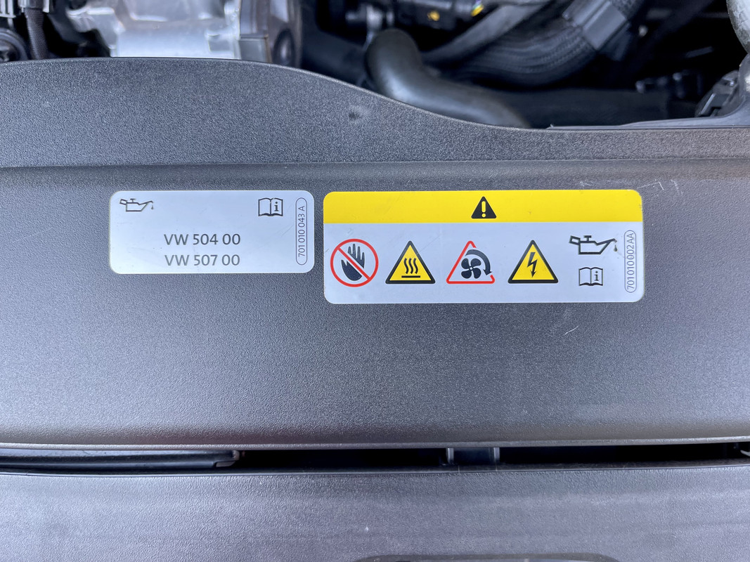 899F4112-B6BA-425B-92AF-A64587BAE5BE