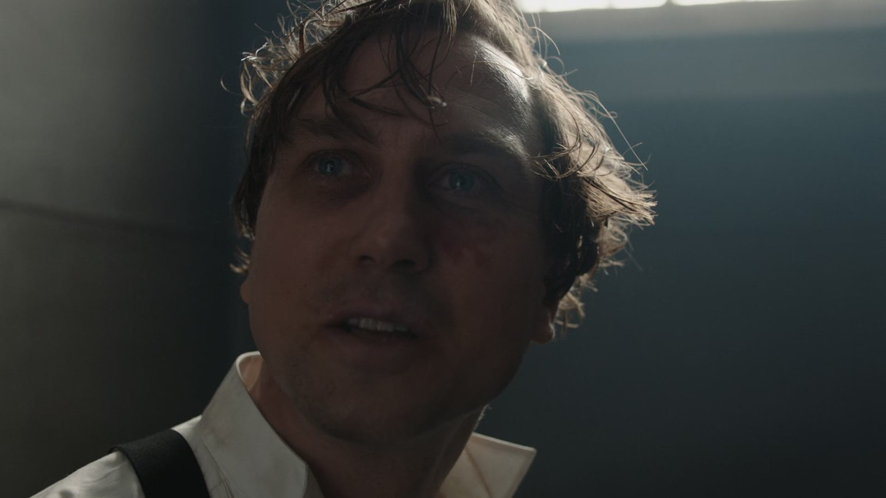 Babylon Berlin (2017) - S02E01 - Episode 1 (1080p NF WEB-DL x265
