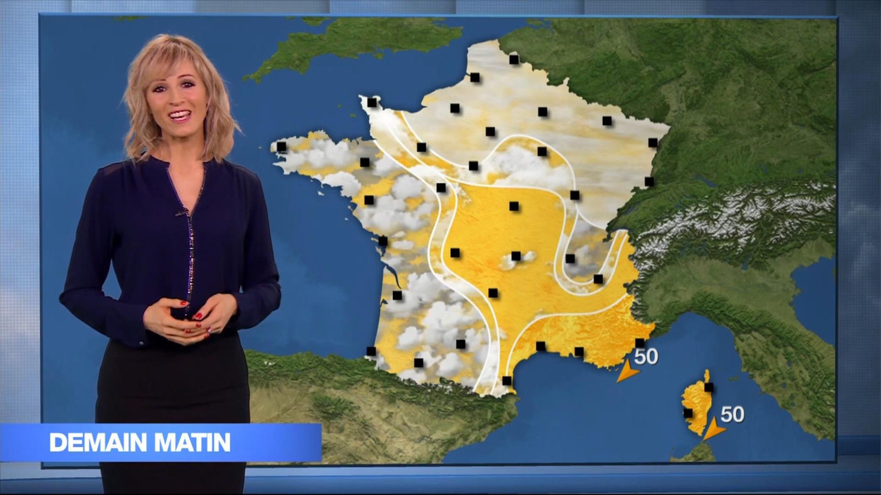 Stéphanie Duval 241218.mp4_snapshot_00.31_[2018.12.24_23.21.08]