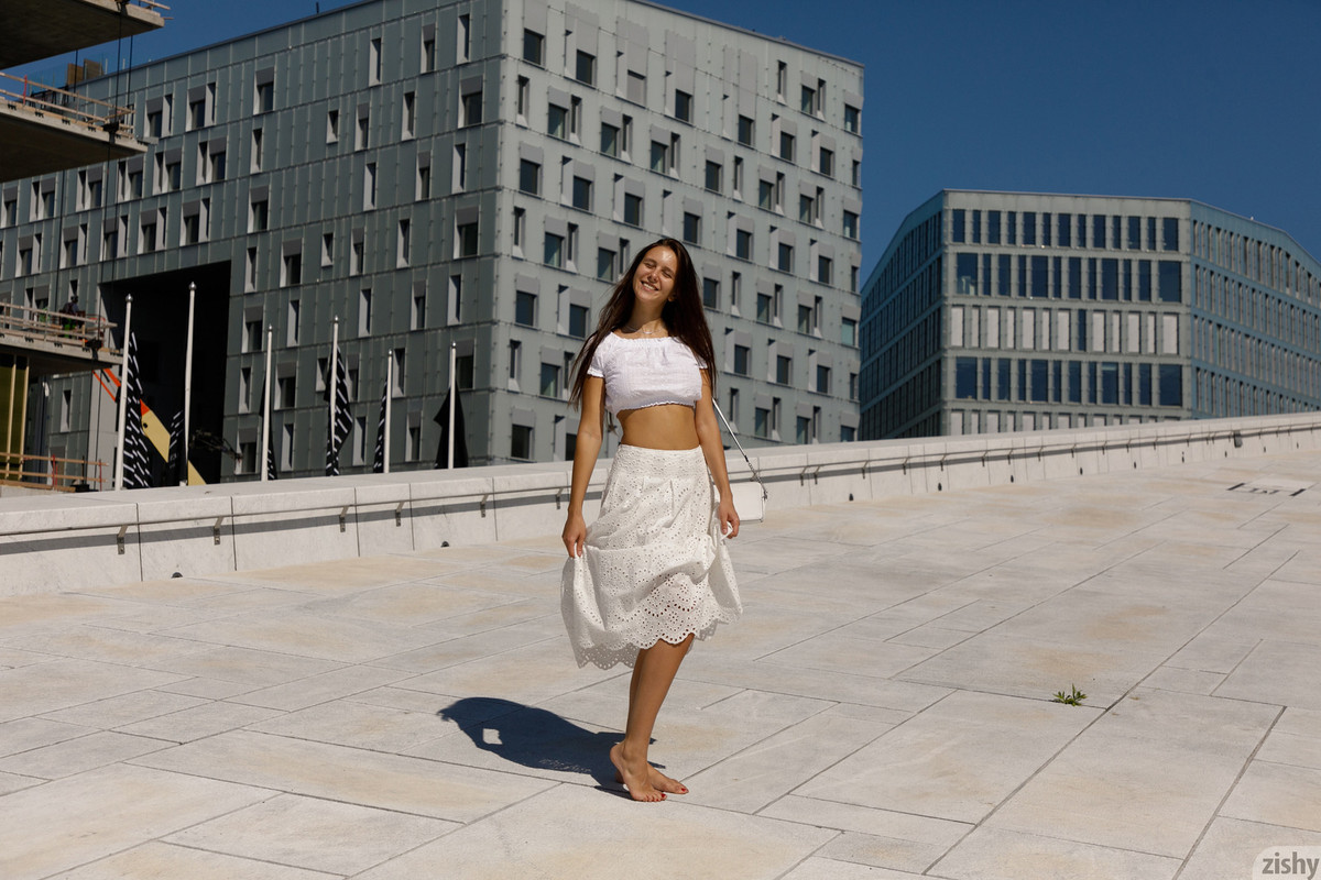 full_037_0917492031143069