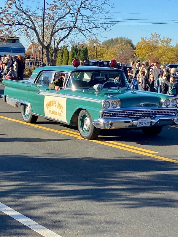 2CEAF3AC-7F20-4577-AFE6-ADCE76CA8665