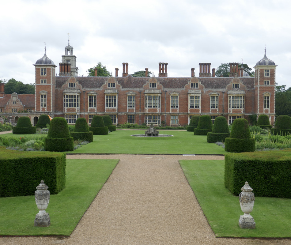 AAB1FA34-6F0D-4972-8940-BC2A8C626626