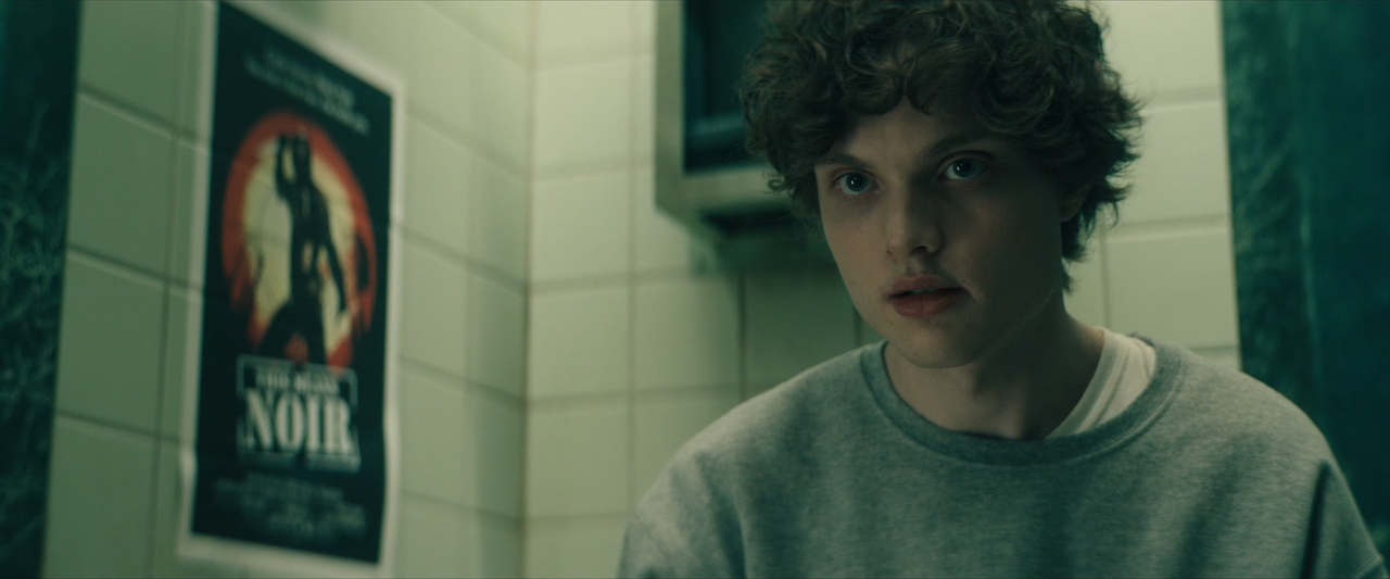 Gen.V.S01E03.#ThinkBrink.2160p.10bit.AMZN.WEB-DL.DDP5.1.HEVC-Vyndros.mkv_snapshot_42.28_[2023.11.25_