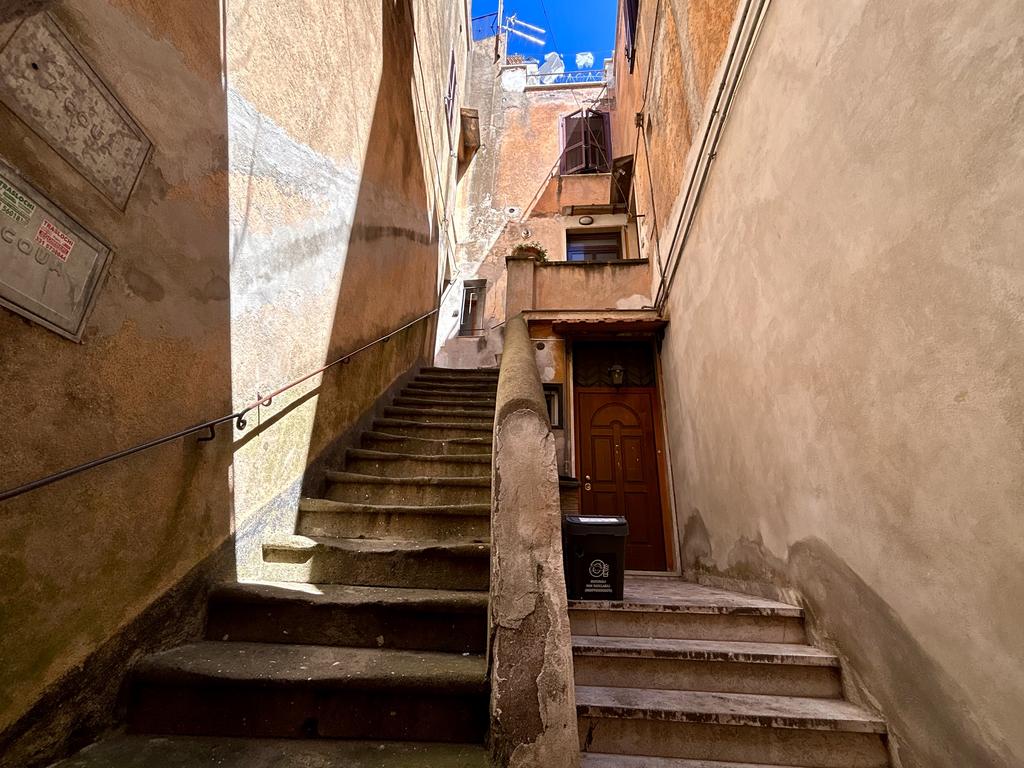 Жаркий сентябрь на побережье Тирренского моря.