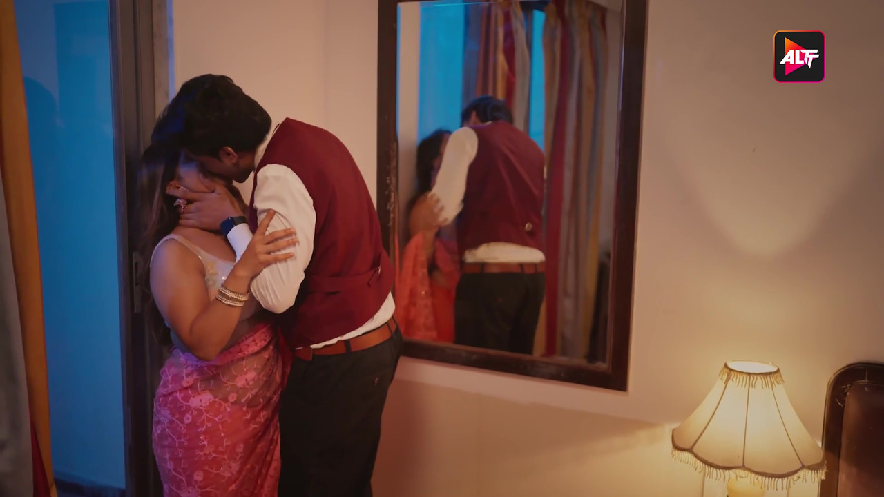 vlcsnap-2025-06-24-01h00m01s299