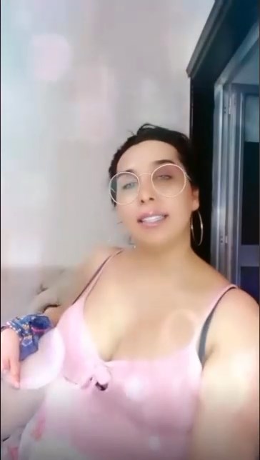 دودو قحبة التانجة بقميص نوم مفتوح مبين بزازها Mp4-snapshot-00-18-278 دودو قحبة التانجة بقميص نوم مفتوح مبين بزازها Mp4-snapshot-00-18-278