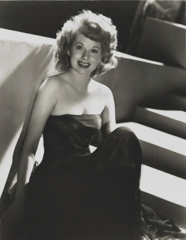 Lucille_Ball_b71