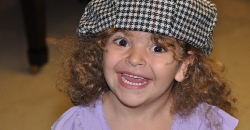 Lucerito Mijares en 5 tiernas y mejores fotos de infancia te van a cautivar