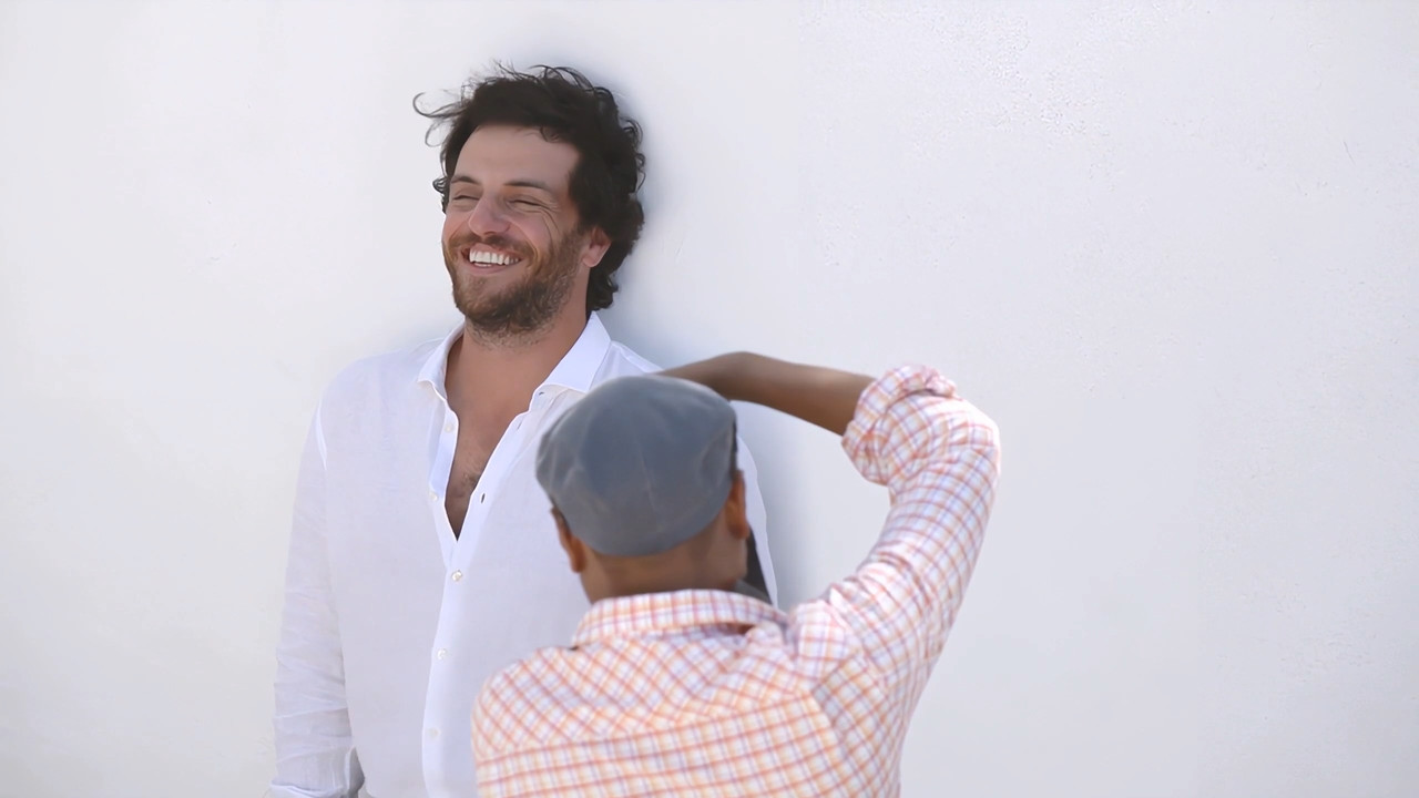 IstoÉ Gente _ Making-of Photoshoot _ Alinne Moraes e Rodrigo Lombardi.ts_snapshot_01.17.713