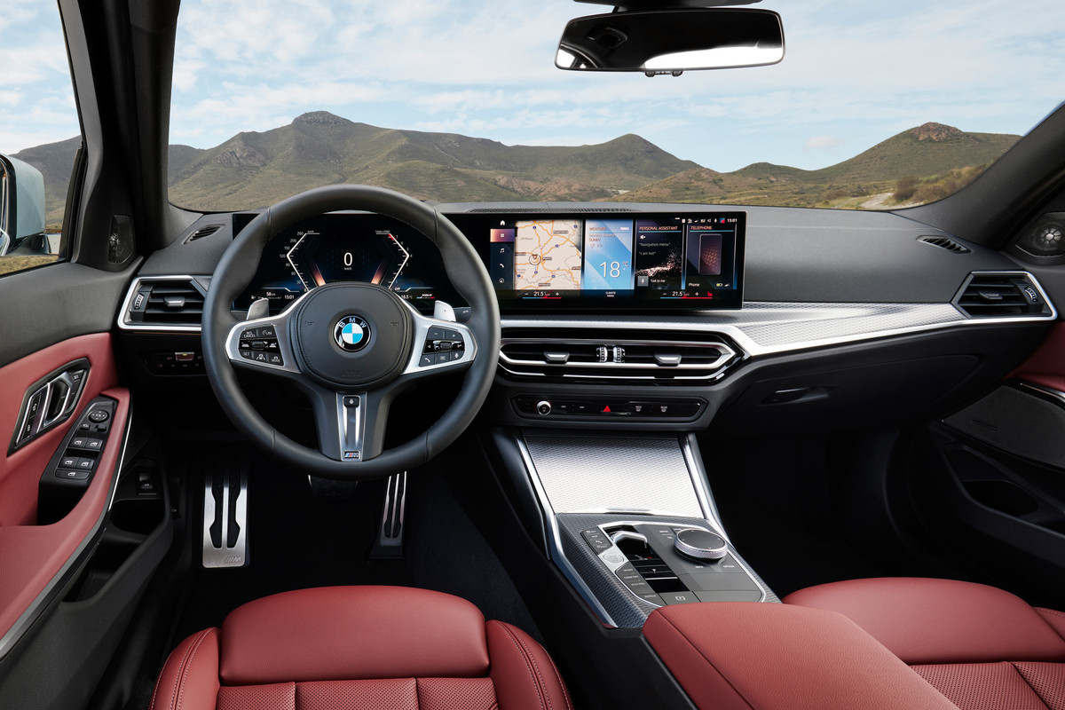 P90462540_highRes_the-new-bmw-3-series