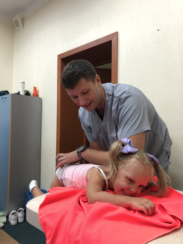 E2853D25-71AD-4DFF-87A8-03B102FB255E