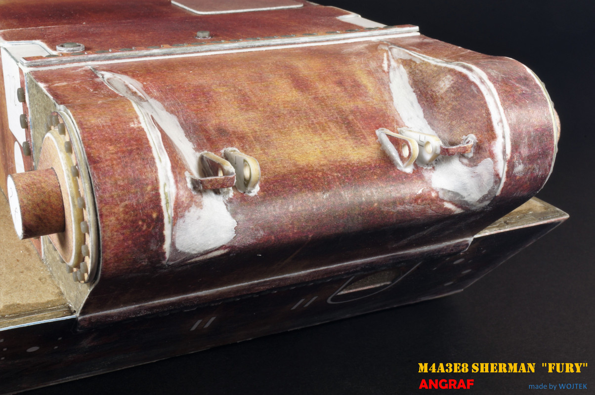 M4A3E8 SHERMAN  FURY 27