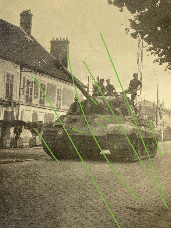 Originale WK2 King-Tiger tank  Königstiger Panzer foto im Frankreich (3)