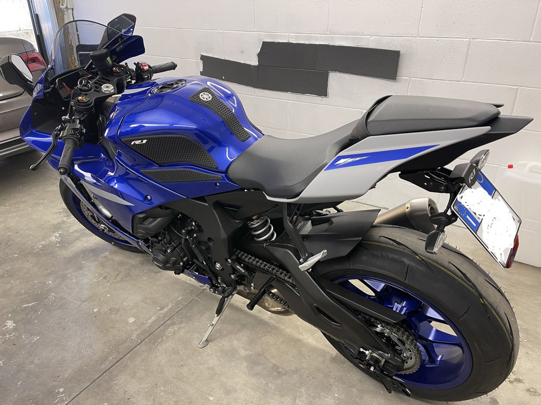 3C6365FD-AC7E-4934-8471-5143A05259E3