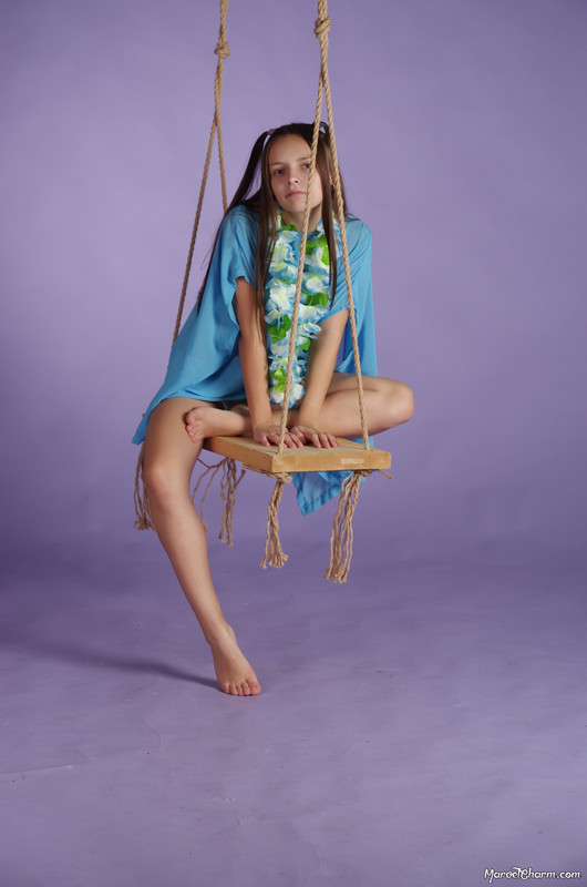 MarvelCharm_Nika-Swing-016