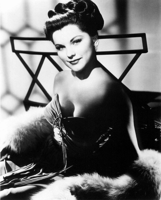 debra_paget_255