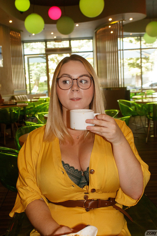 full_054_0959371438037102