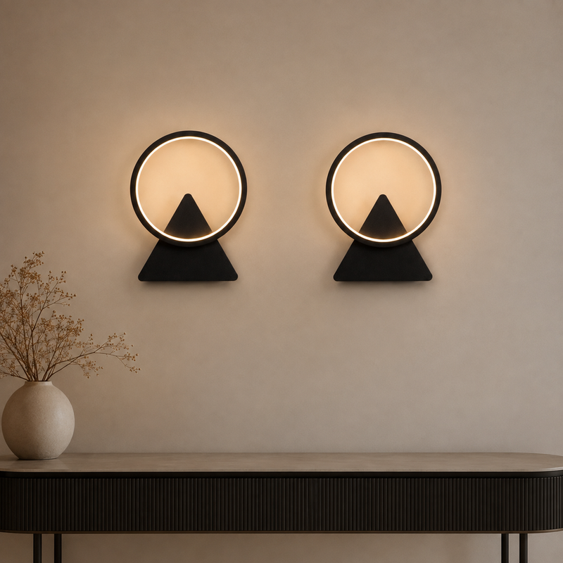 Lot de 2 – Halo triangulaire pour une décoration harmonieuse