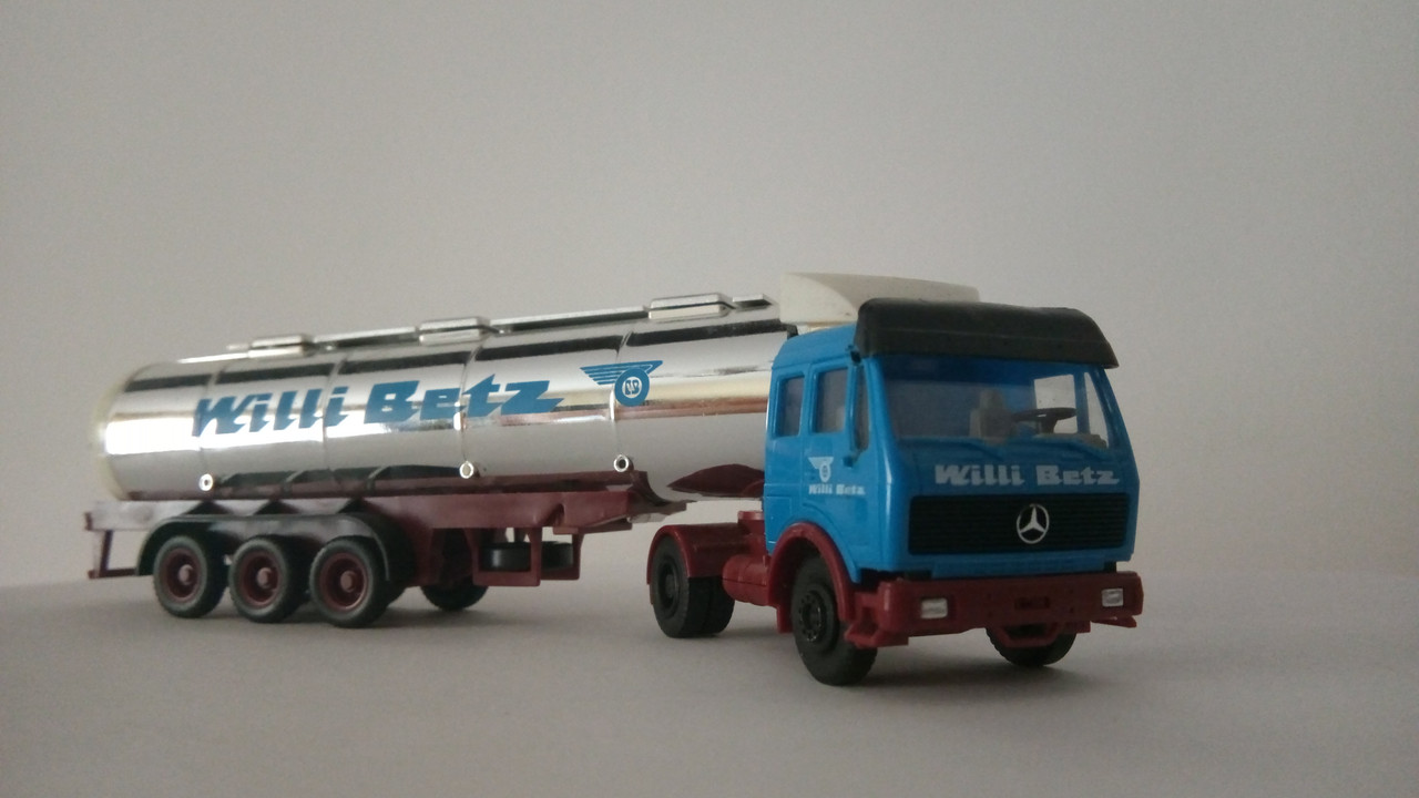 Macht (7942)