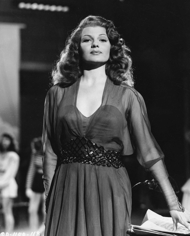 rita_hayworth_d45