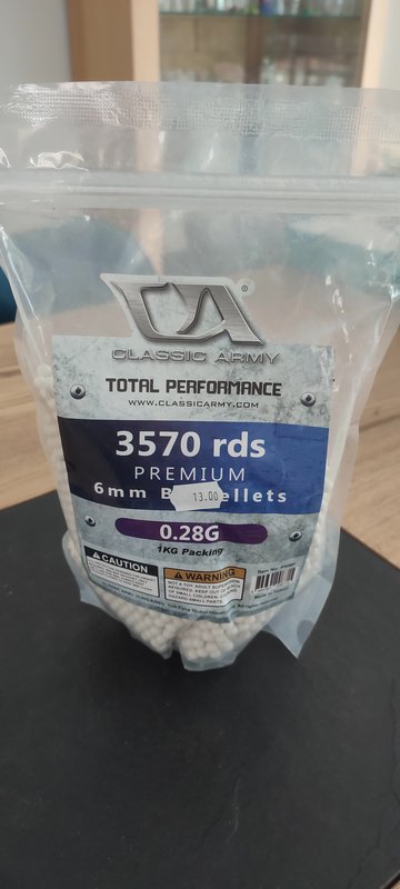 Un sachet de billes de 1kg 0.28g