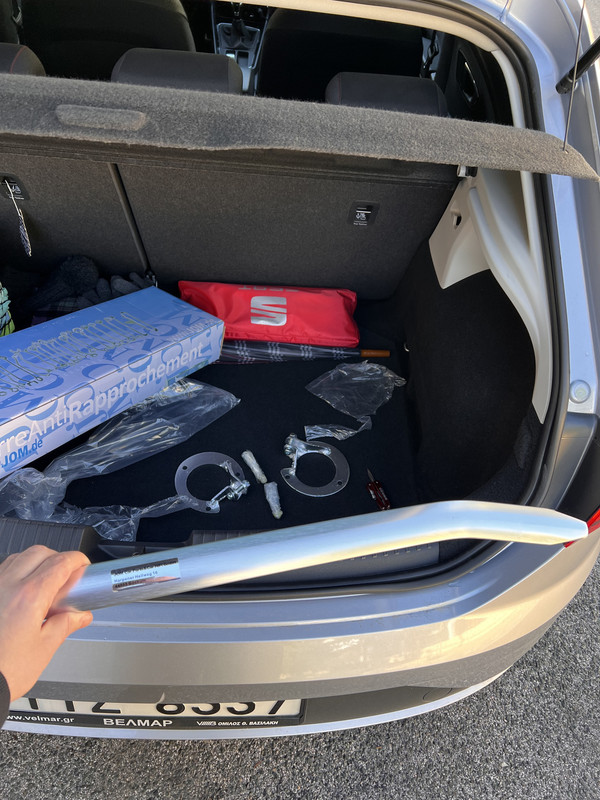 D84A1060-063D-4EB9-AEC0-C6F46D822724