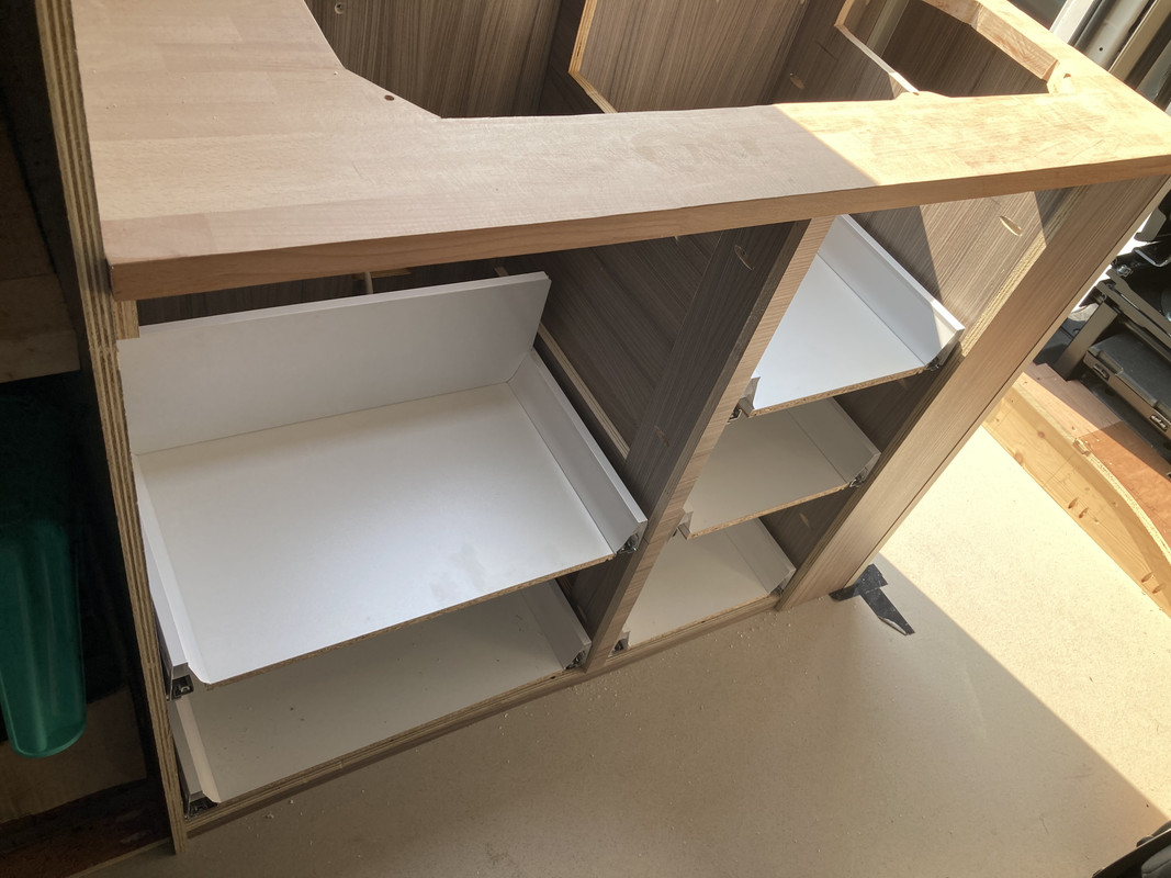 F5116C33-15D2-44C4-86D3-B1FA56E83F3E