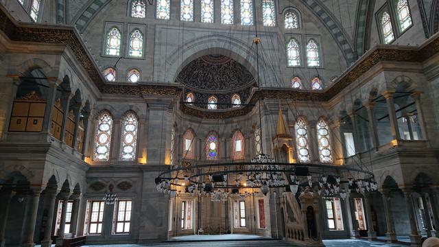 Estambul a mi aire - Blogs de Turquia - Día 1. Palacio de Topkapi – Santa Sofía – Hipódromo – Mezquitas de Beyazit y Nur (10)