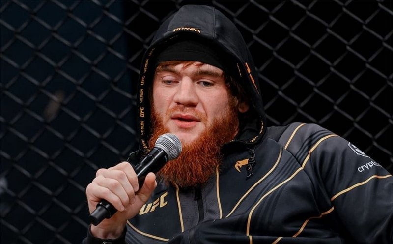 Скандалният &#039;Шара Булет&#039; прави дебют в UFC този месец