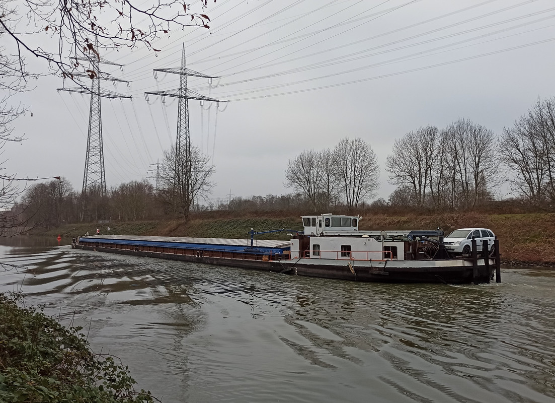 2023.02.21b3 Roger (1940x1407)