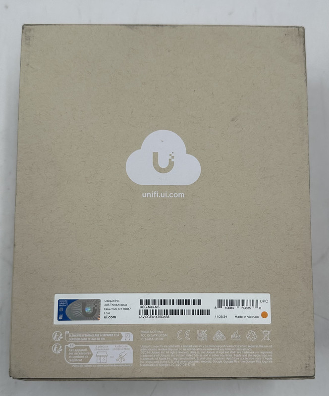 UBIQUITI UCG-MAX-NS UNIFI 1U RACKMOUNT CLOUD GATEWAY MAX 2.5GBPS COMPACT ROUTER
