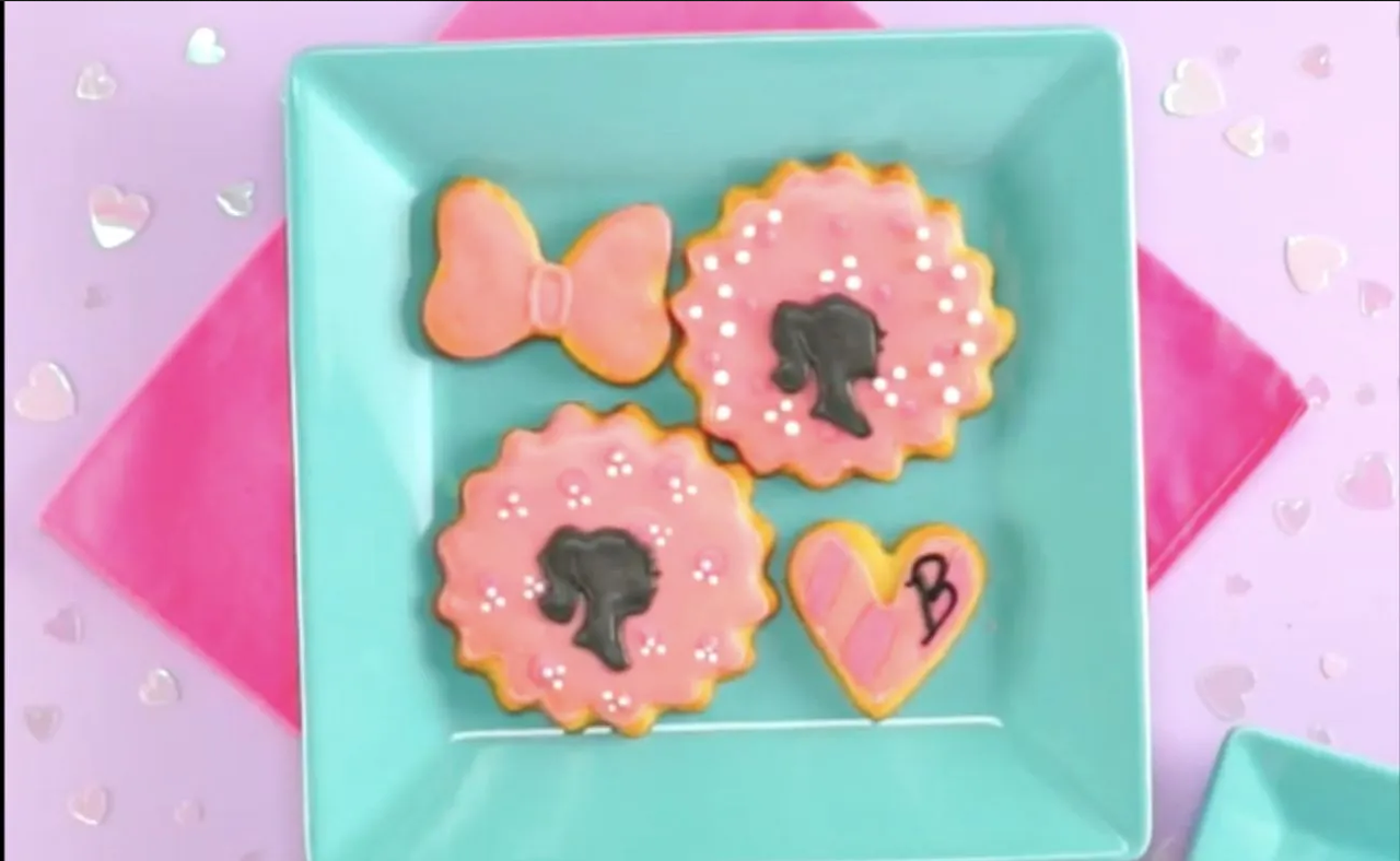 Prepara unas deliciosas galletas de Barbie con esta receta fácil