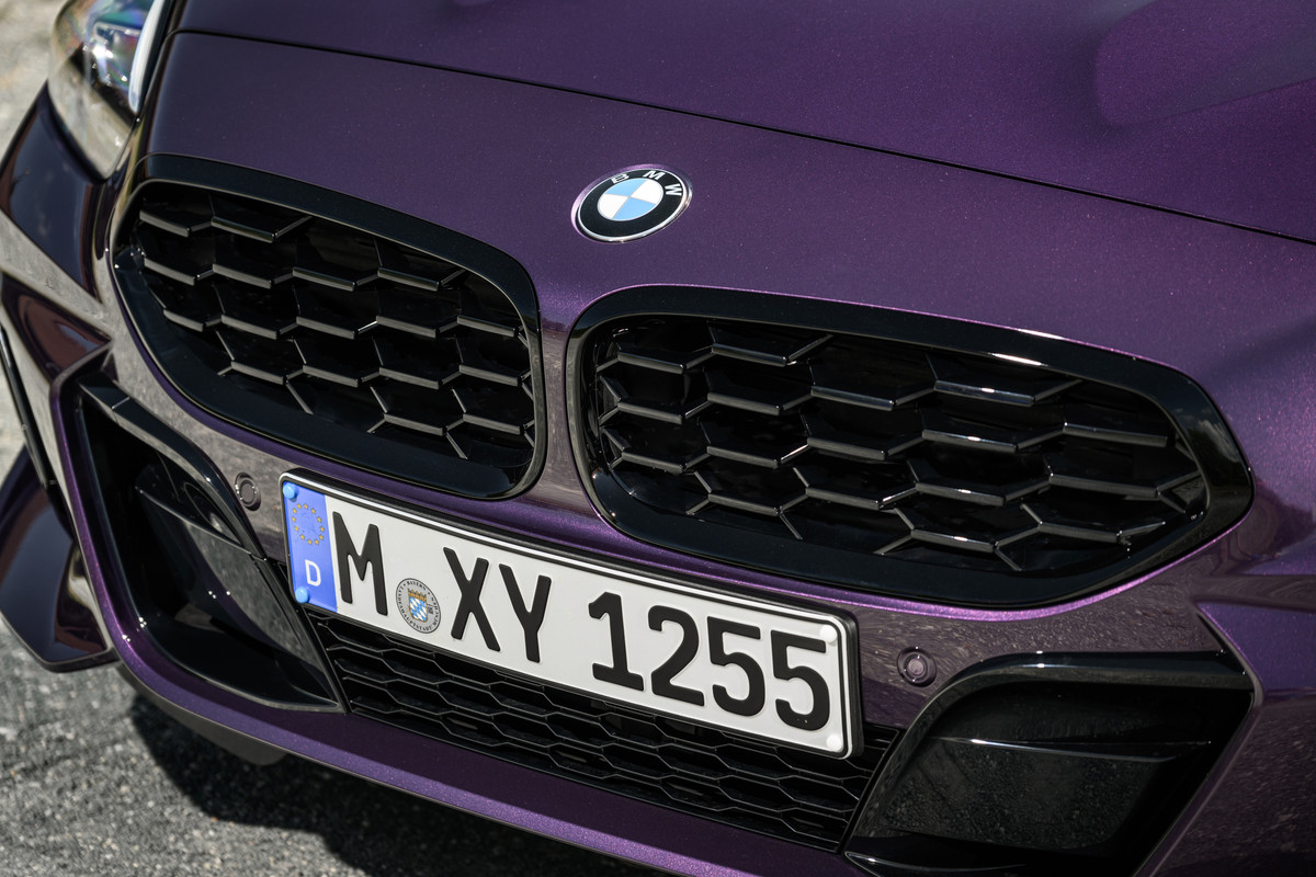 P90479463_highRes_bmw-z4-m40i-09-2022