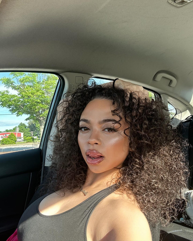 myabrittanyy posts 2024-05-11 08.51 C61Xga4siL2_1_2 436208626_982852016690644_254482423197678573_n