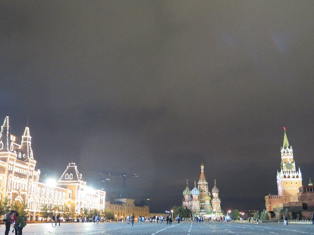 RUSIA LOW COST: Una semana entre S. Petersburgo y Moscú - Blogs de Rusia - DIA 5: Llegada a Moscú en el Flecha Roja y pateada por el centro. (11)