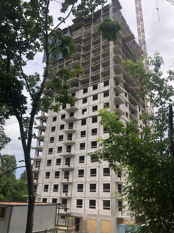 64F36754-FF24-40A7-9621-571D0C0C90A8