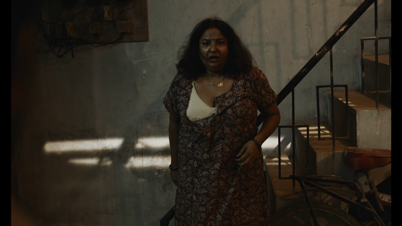 vlcsnap-2024-08-16-23h28m03s645