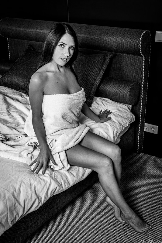 MetArt_My-Hotel-Room_Niemira_high_0132