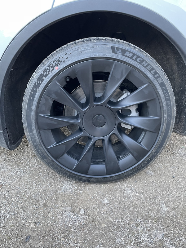 9AE5D7AE-44E2-4ADE-8206-09D96E747783