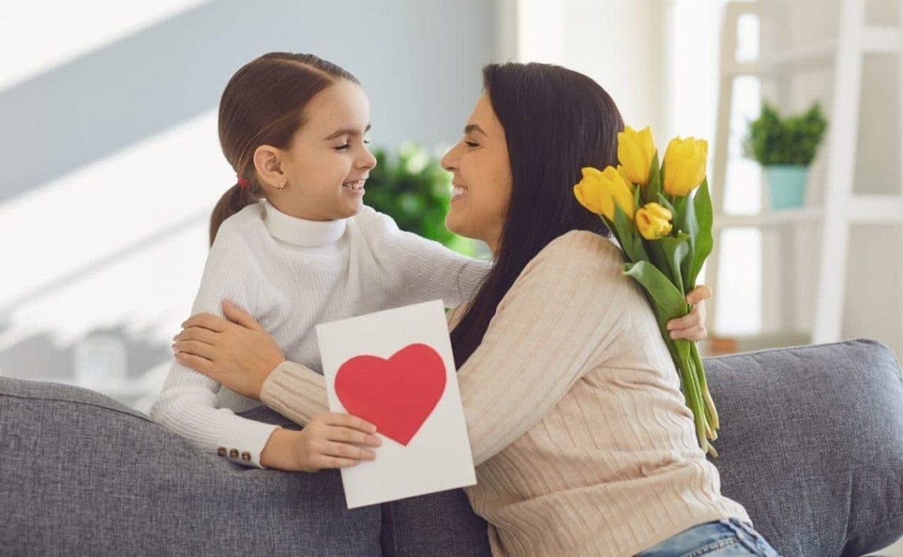 Ideas fáciles de manualidades para el 10 de mayo que amará mamá