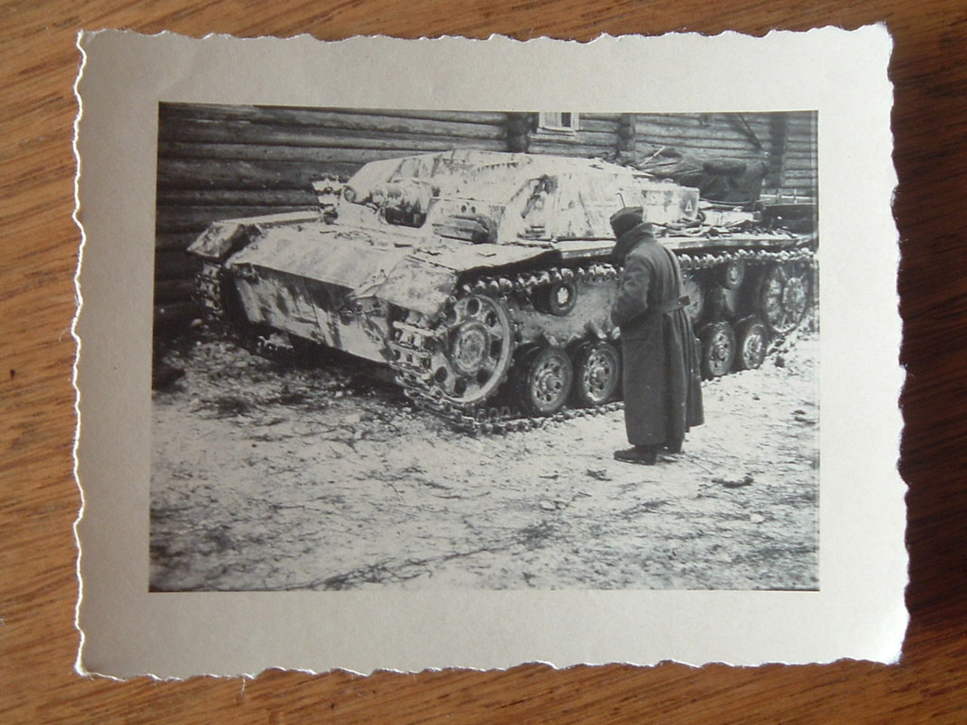 Wehrmacht, Sturmgeschütz mit Wintertarnung Foto