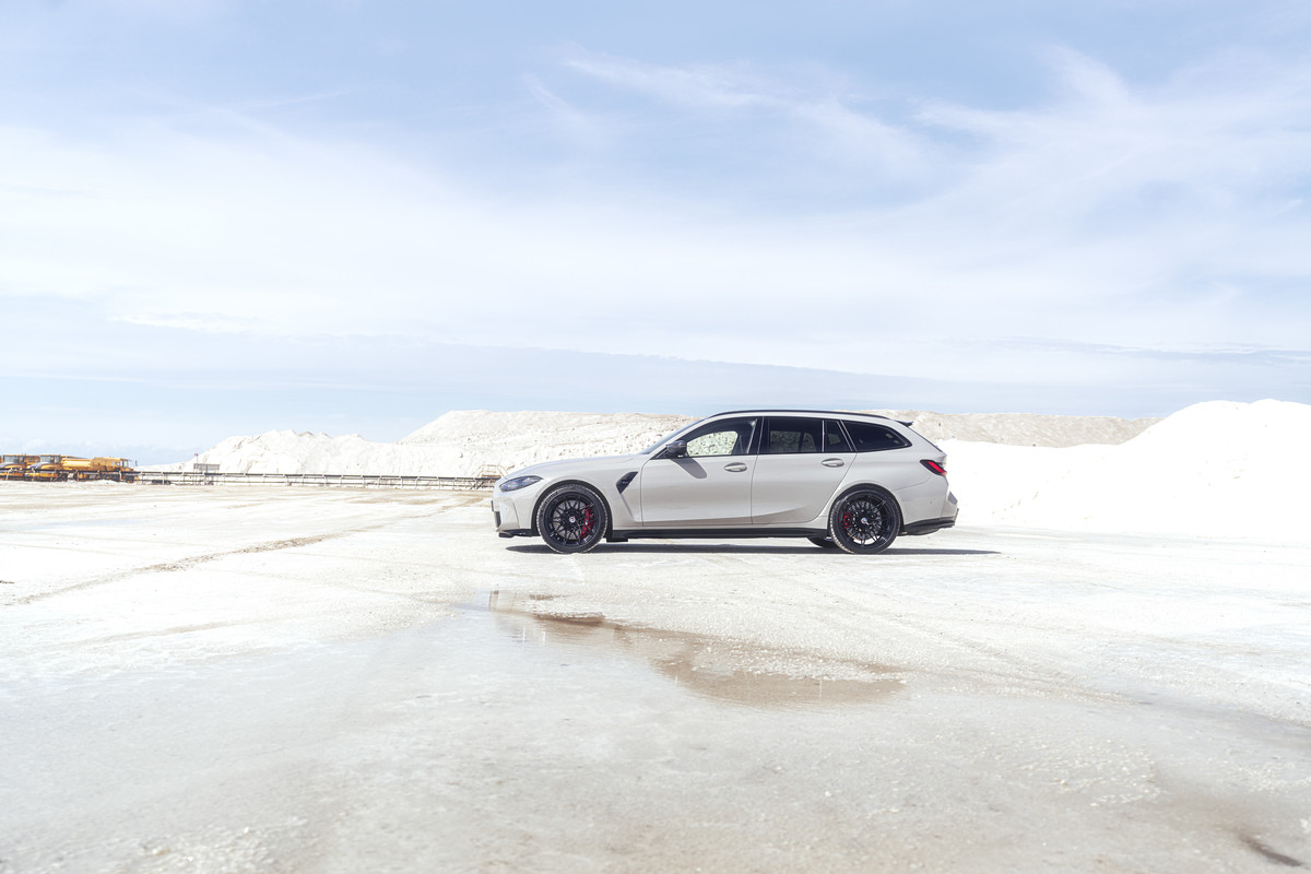 P90468160_highRes_the-first-ever-bmw-m