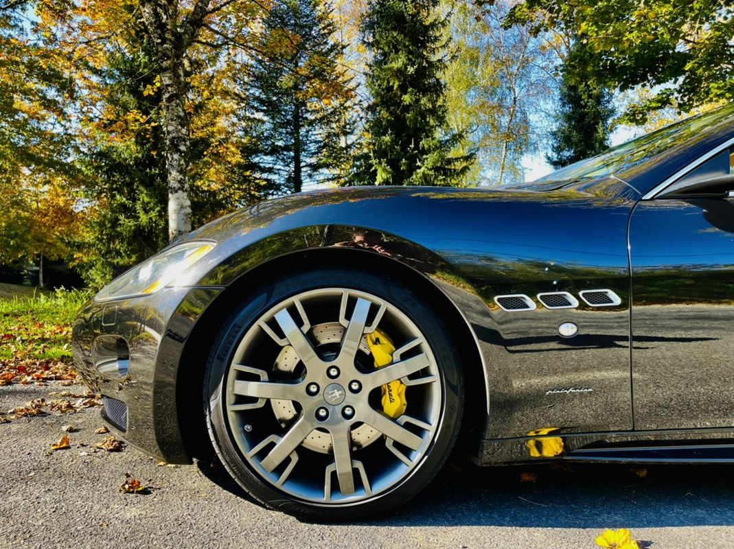 2AF5157A-6E1E-426D-B0C5-47A3C47A3544