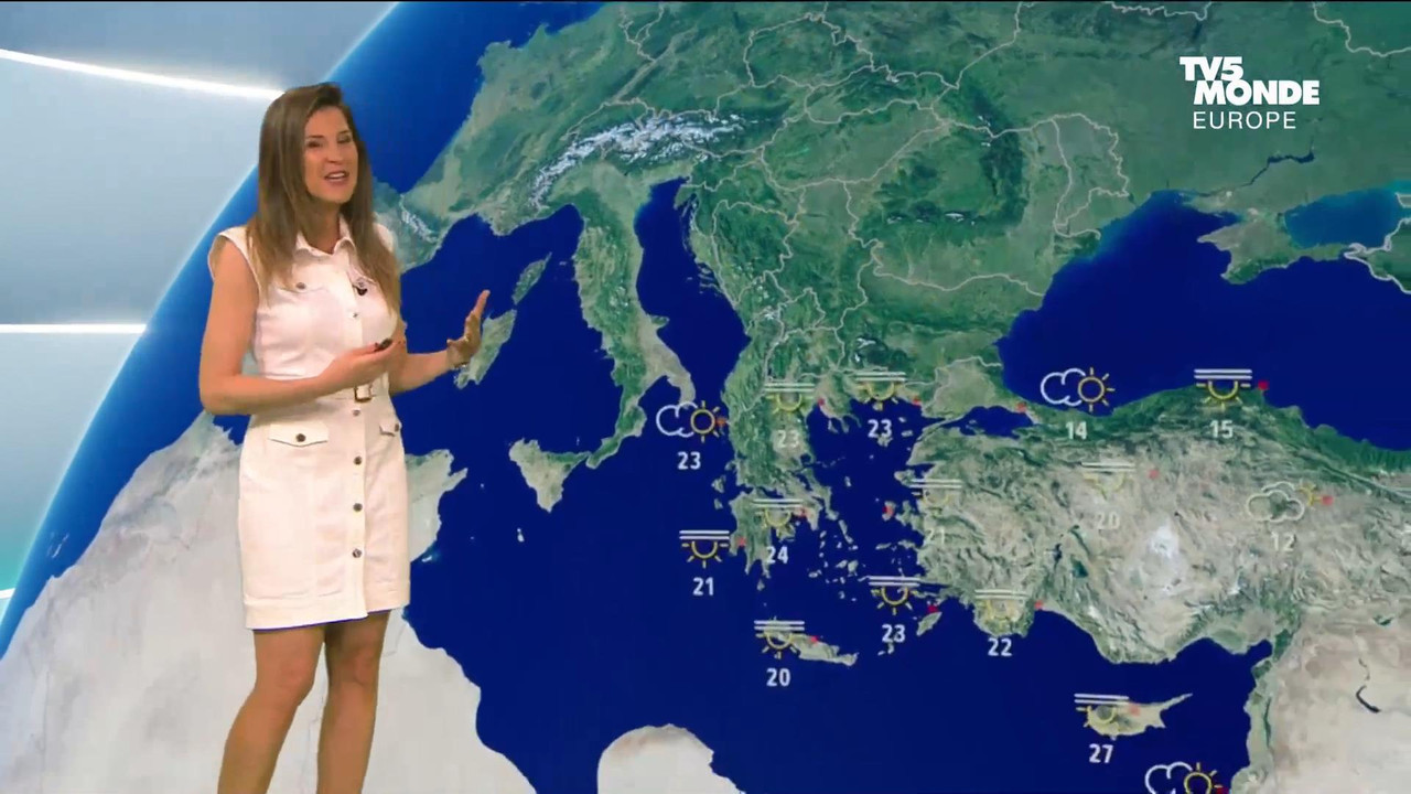 Daniela Prepeliuc TV5 080522.mp4_snapshot_01.47_[2022.05.08_18.14.14]