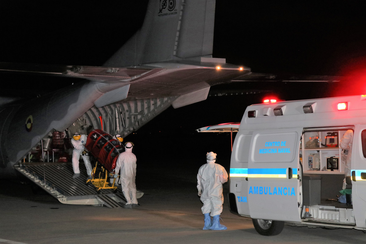 Aviones FAC son adaptadas para trasladar pacientes con Covid-19, desde regiones apartadas
