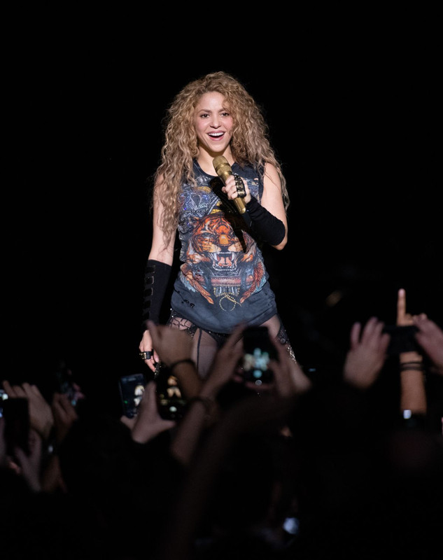 shakira-performs-at-el-dorado-world-tour-in-hamburg-06-03-2018-1