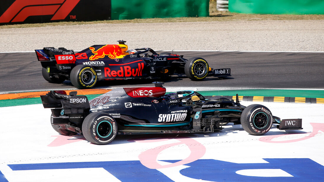 Verstappen-vs-Hamilton-GP-Italien-Monza-2021-169Gallery-2217102b-1831574