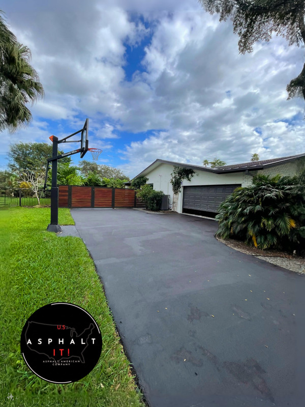 Basketball asphalt driveway