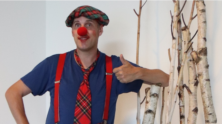 768x432-Clown-Doedel-met-losse-acts-61e59e6eb64d5.jpg