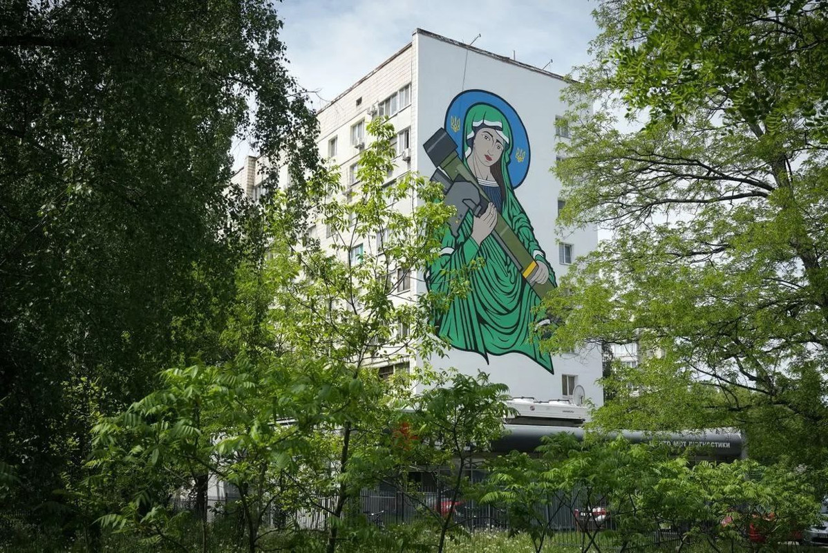 Šventoji dževelina, arba kokiems dievams meldžiasi Ukrainos šūdelitis